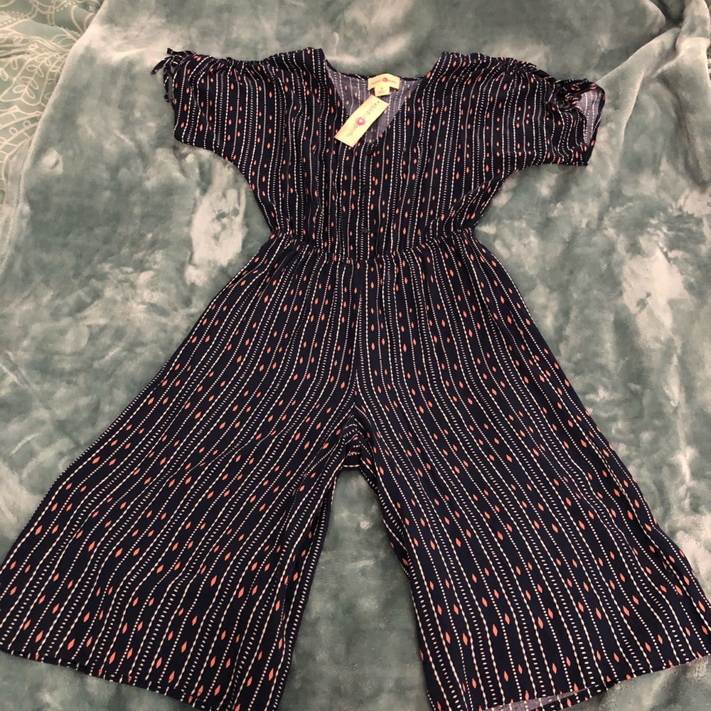 NWT Capri length jumpsuit/romper - size M